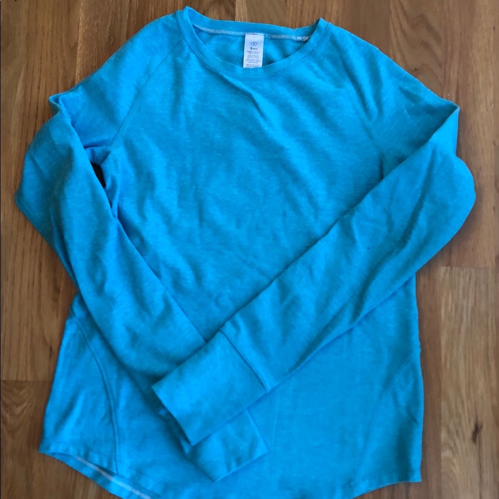 Ivivva long sleeve top size 8, excellent condition